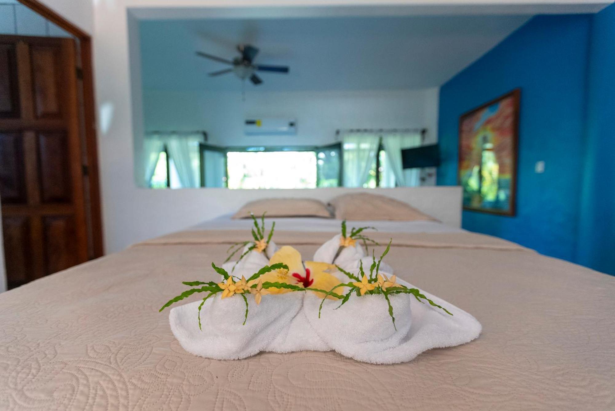 Condiminium Villas Mymosa Manuel Antonio Exterior foto